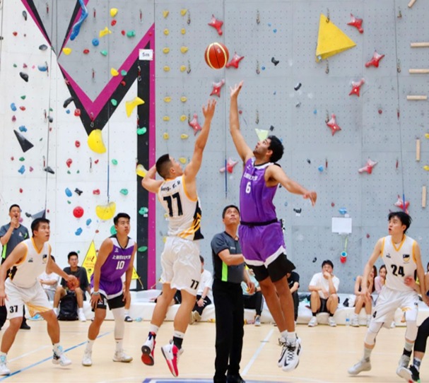 罗马诺：赫罗纳租借曼城后卫维托尔-雷斯已达成原则协议