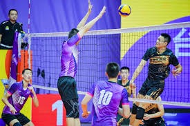 火腿逆转软银 万波致胜炮掀全场、新庄暗藏「屋顶战术」｜日职